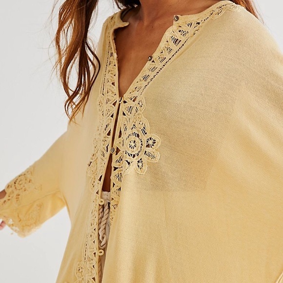 NEW FREE PEOPLE "Lydia" Lemon Tart Battenburg Lace Oversized Button Front Blouse - Picture 3 of 13